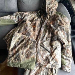 WATERFOWL HUNTING - Women Jacket & Bibs